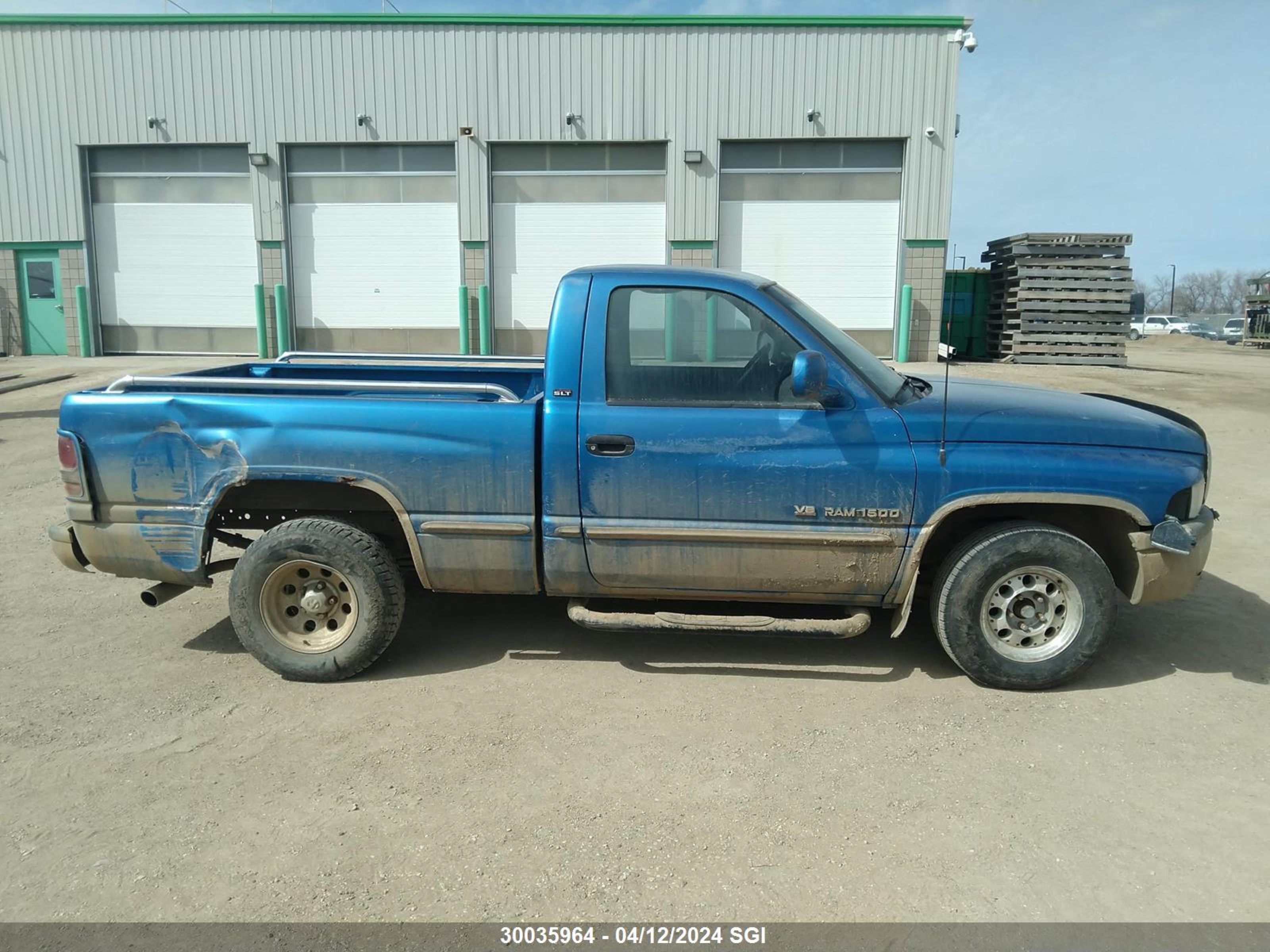 Photo 12 VIN: 3B7HC16Y1XM506280 - DODGE RAM 