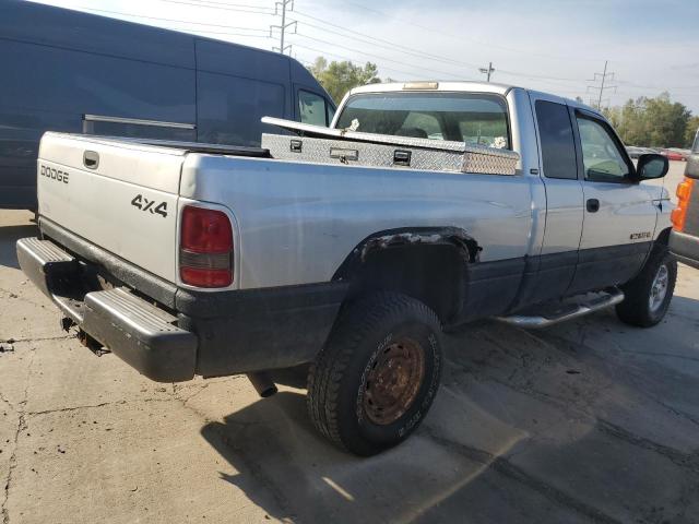 Photo 2 VIN: 3B7HF13Y11M524281 - DODGE RAM 1500 