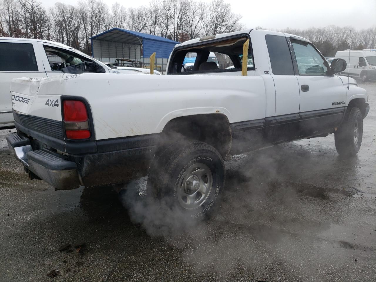 Photo 2 VIN: 3B7HF13Y91G783521 - DODGE RAM 