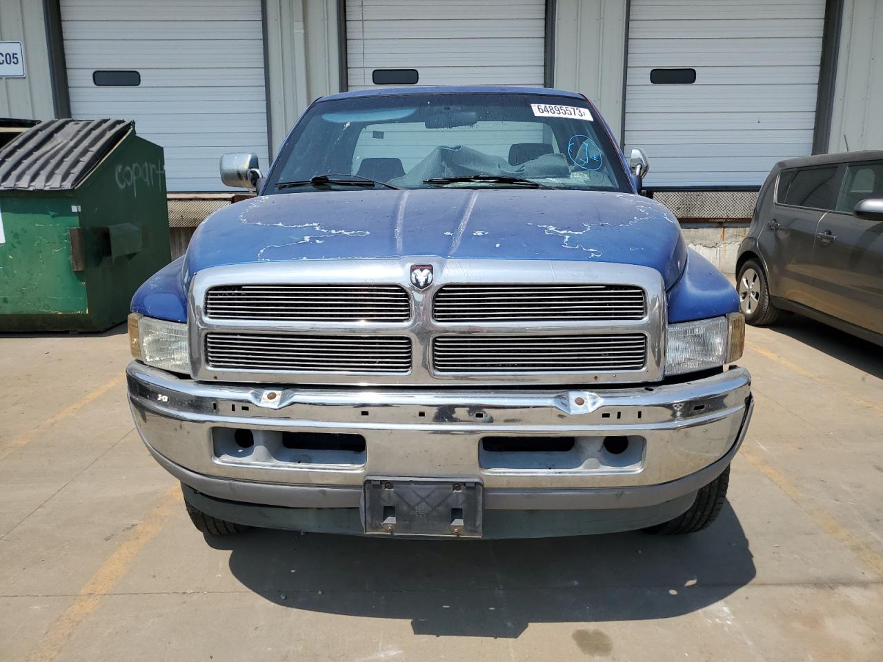 Photo 4 VIN: 3B7HF13YXVG739534 - DODGE RAM 