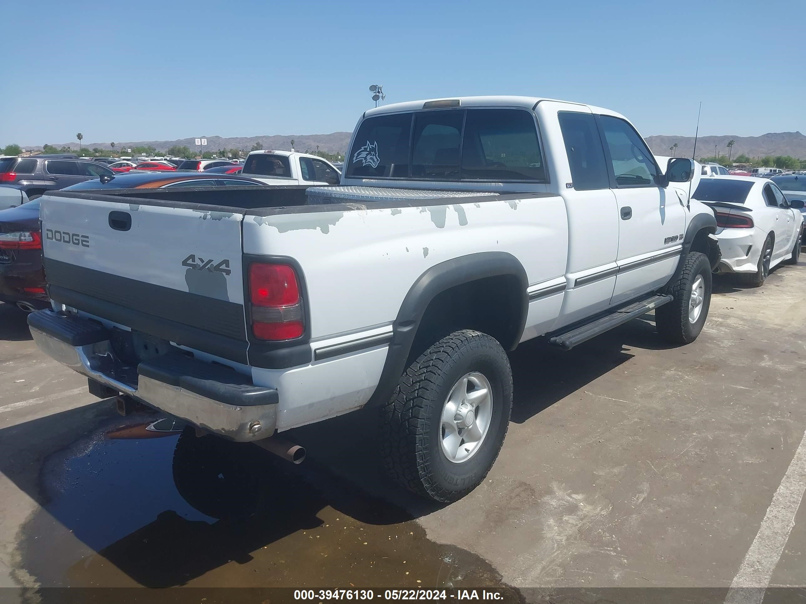 Photo 3 VIN: 3B7HF13Z4TM179632 - DODGE RAM 