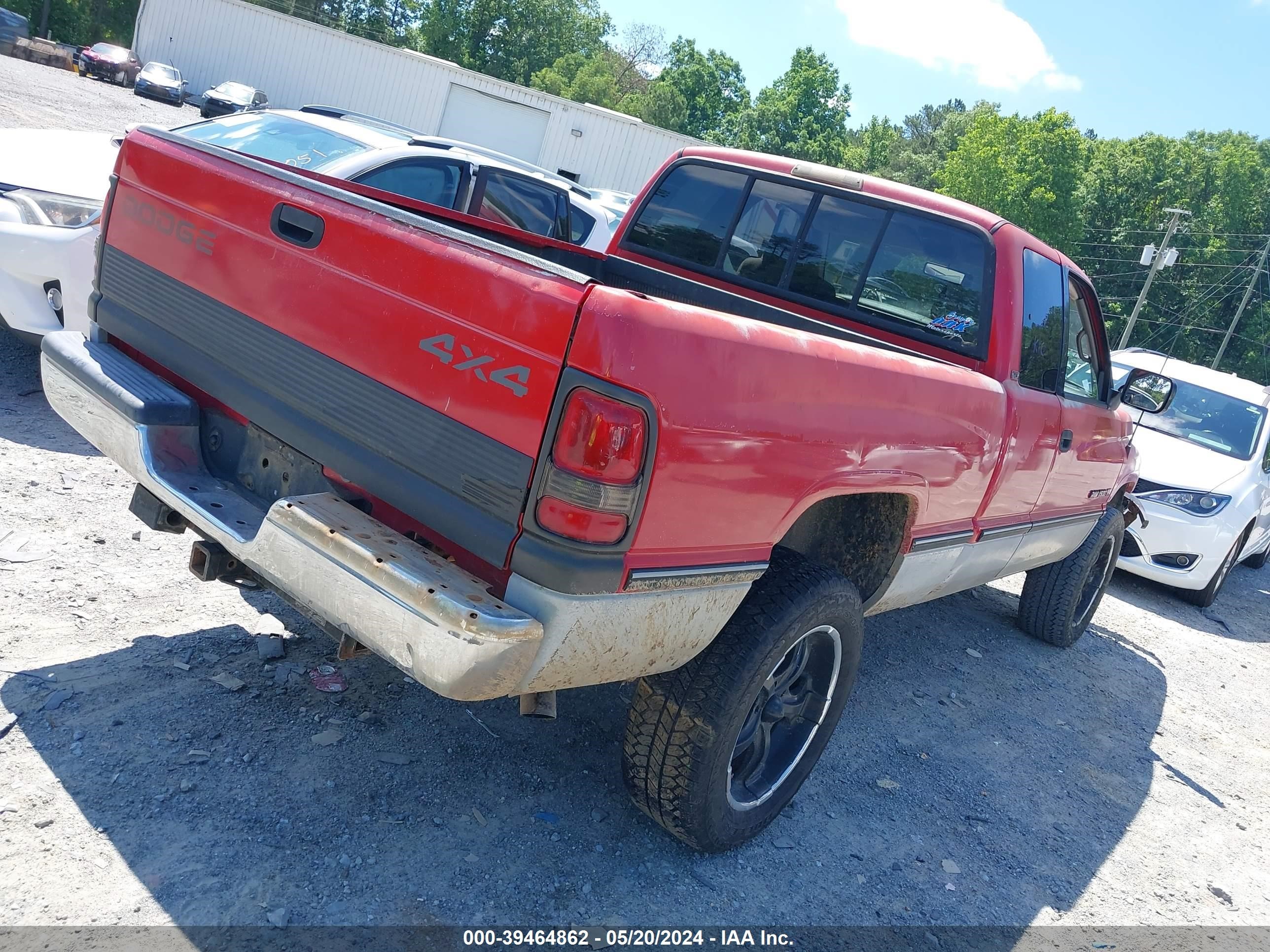 Photo 3 VIN: 3B7HF13Z4VG798457 - DODGE RAM 