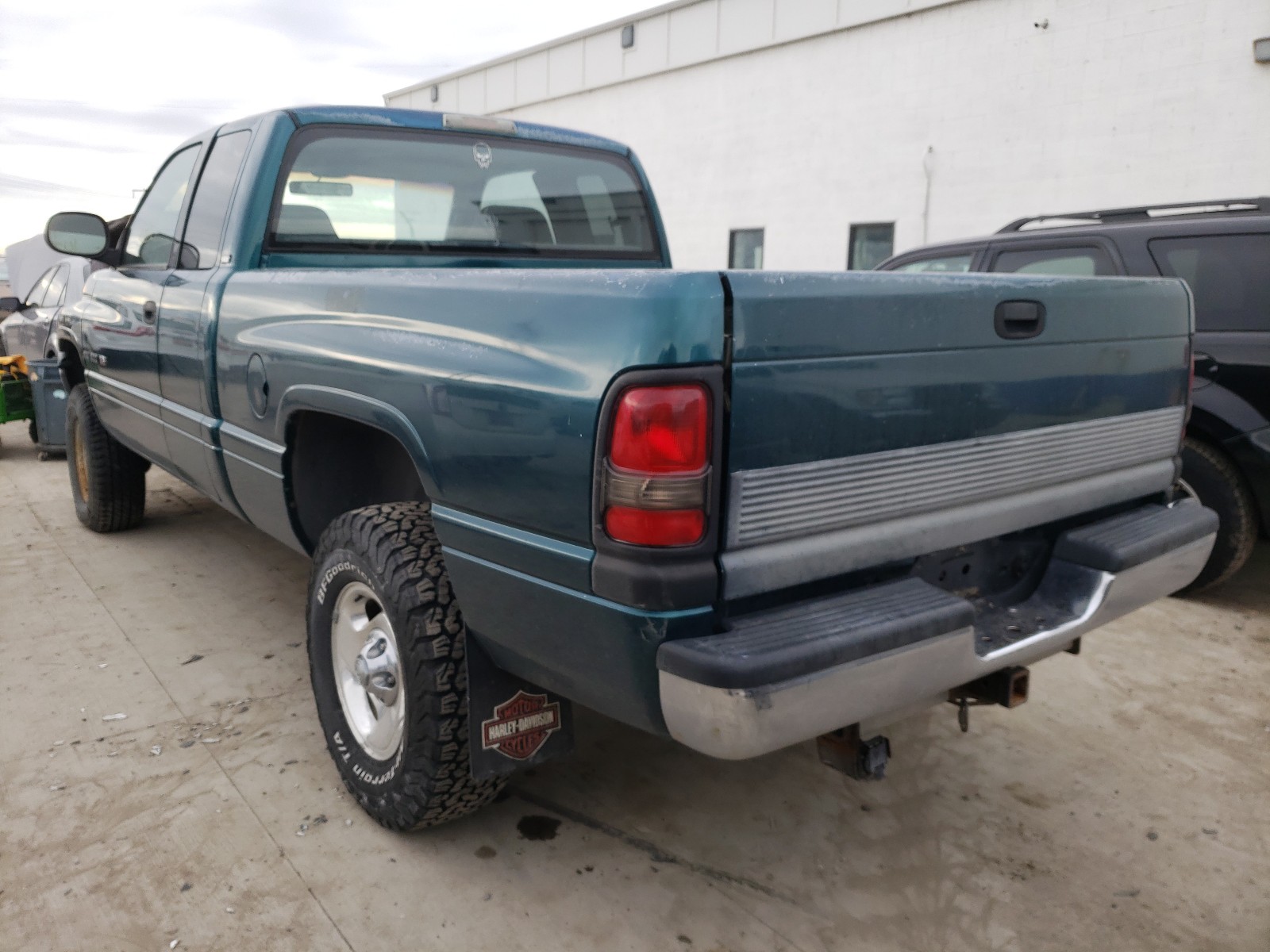 Photo 2 VIN: 3B7HF13Z4WG222496 - DODGE RAM 1500 