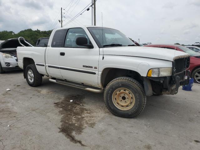 Photo 3 VIN: 3B7HF13Z4XG140351 - DODGE RAM 1500 