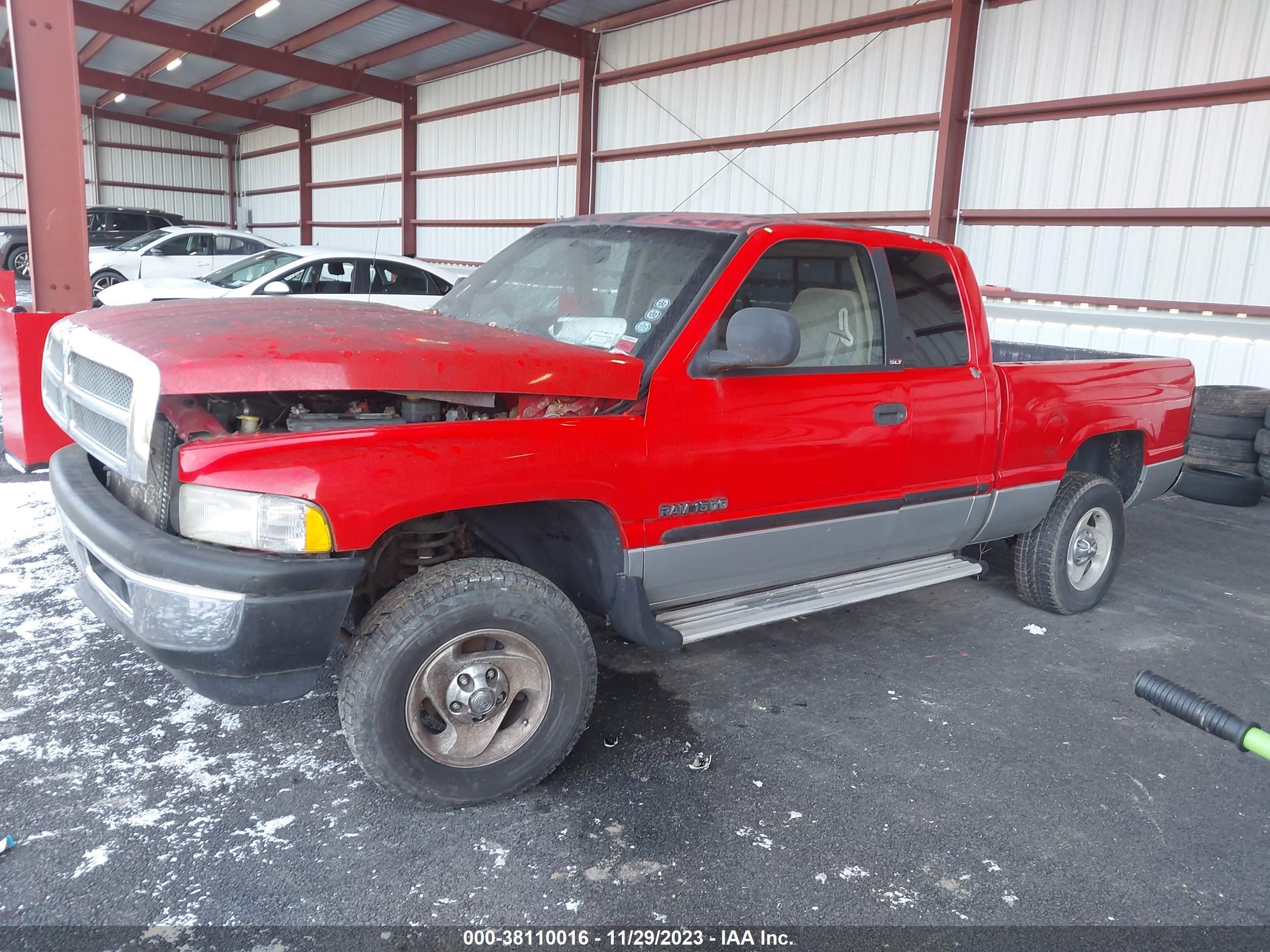 Photo 1 VIN: 3B7HF13Z9YM208999 - DODGE RAM 