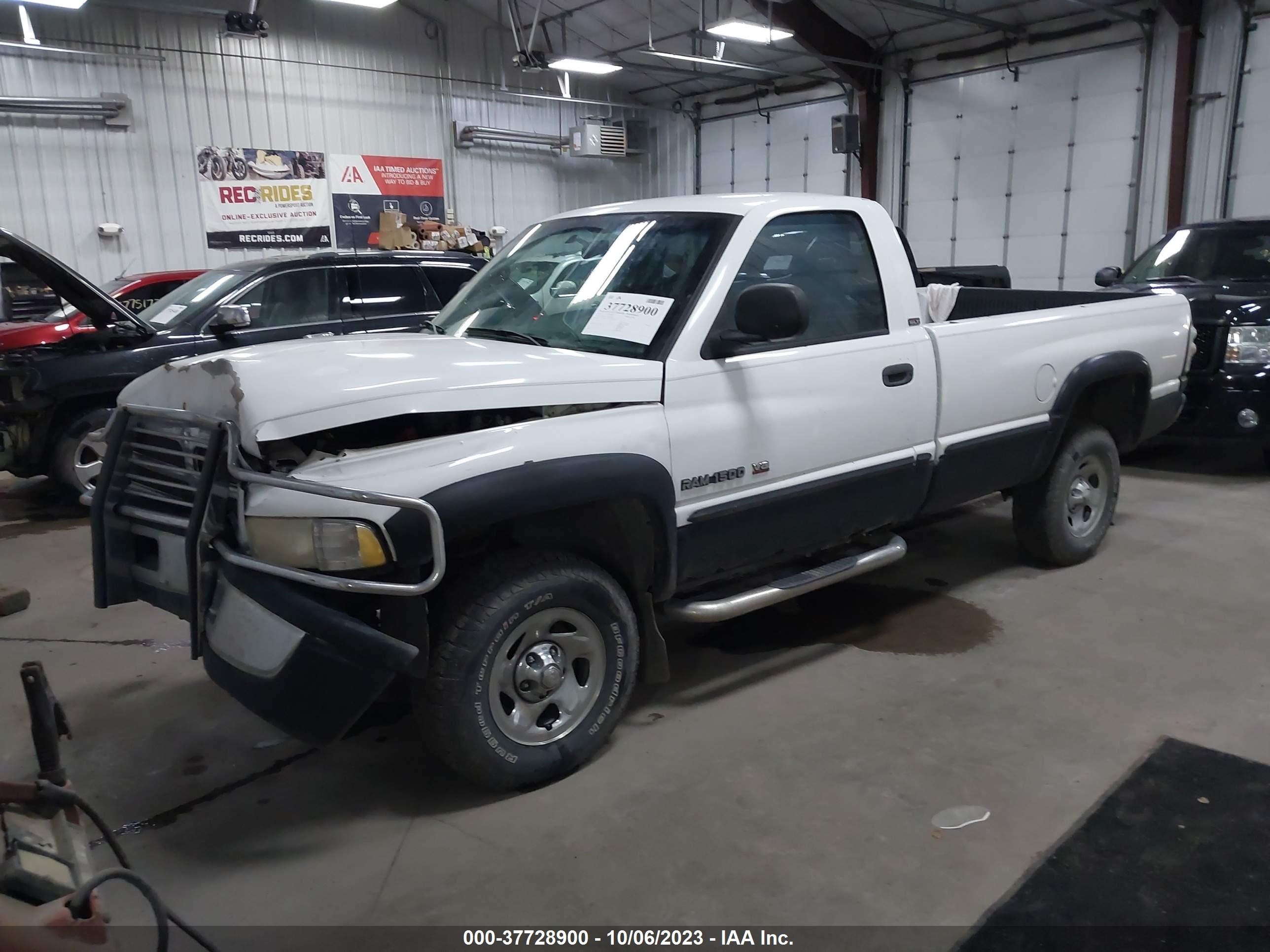 Photo 1 VIN: 3B7HF16Y7XM503830 - DODGE RAM 