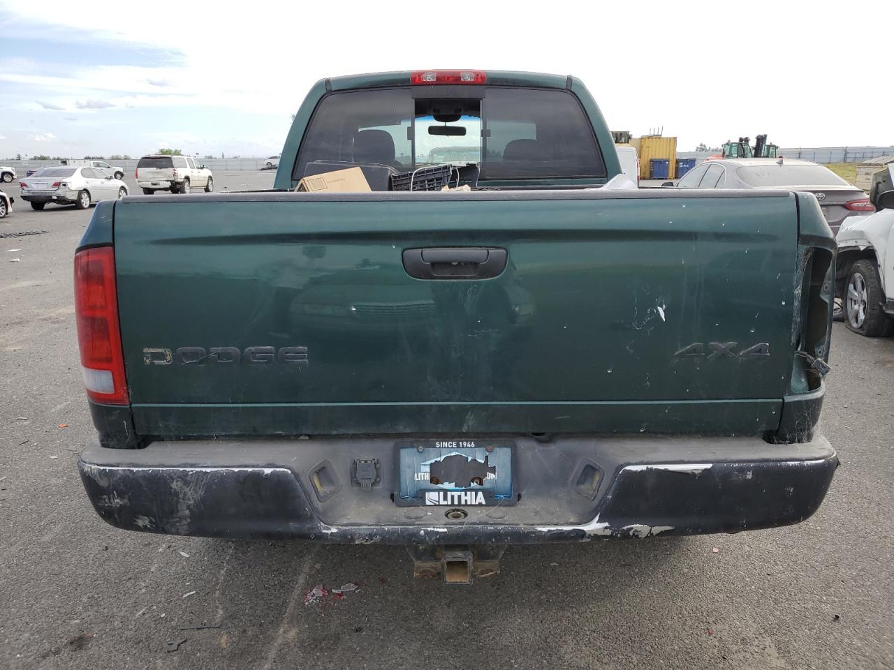 Photo 5 VIN: 3B7HU18N82G112122 - DODGE RAM 