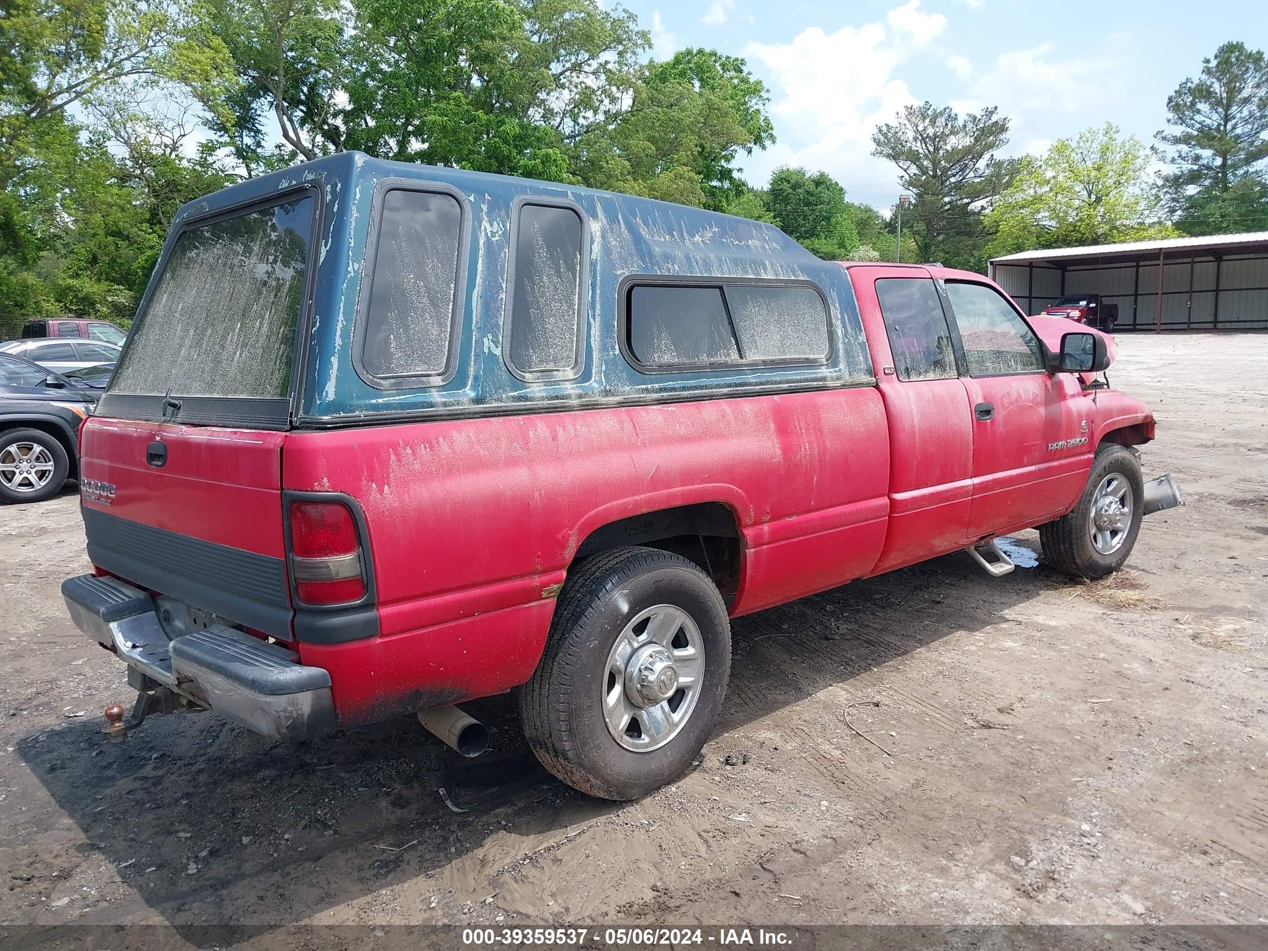 Photo 3 VIN: 3B7KC23C7SM115888 - DODGE RAM 