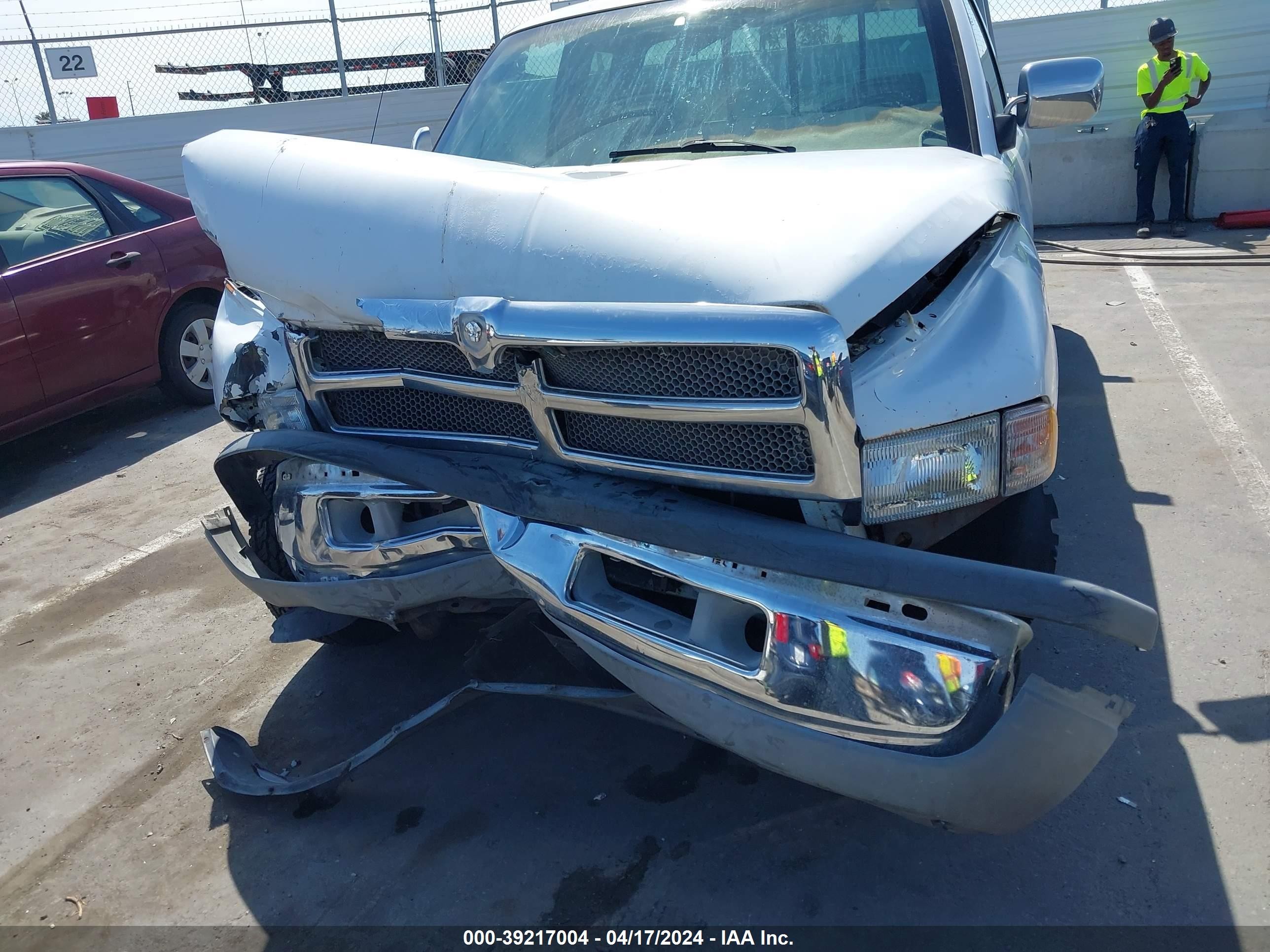 Photo 11 VIN: 3B7KC23Z4SM173509 - DODGE RAM 