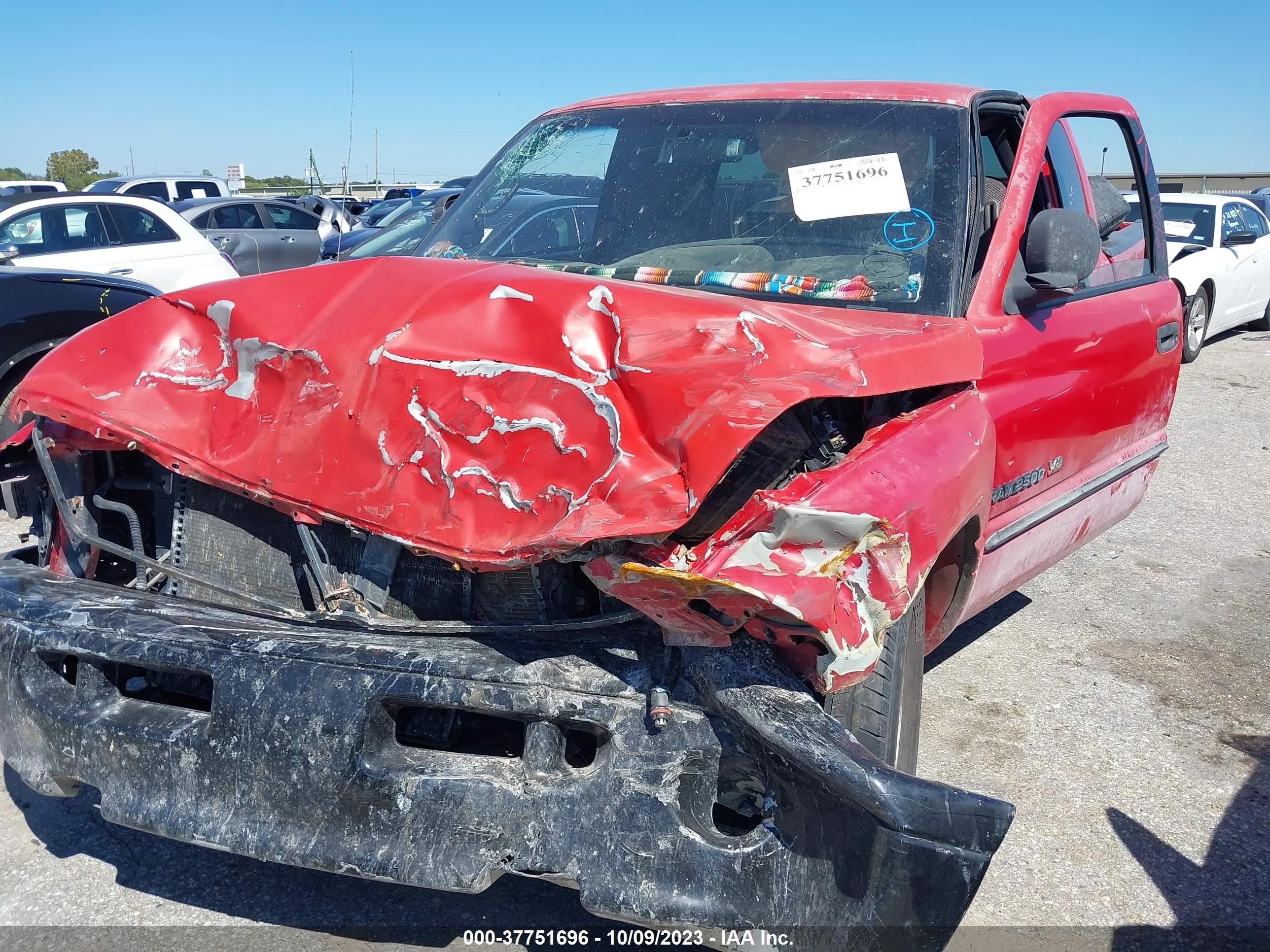 Photo 1 VIN: 3B7KC23ZXXG242239 - DODGE RAM 