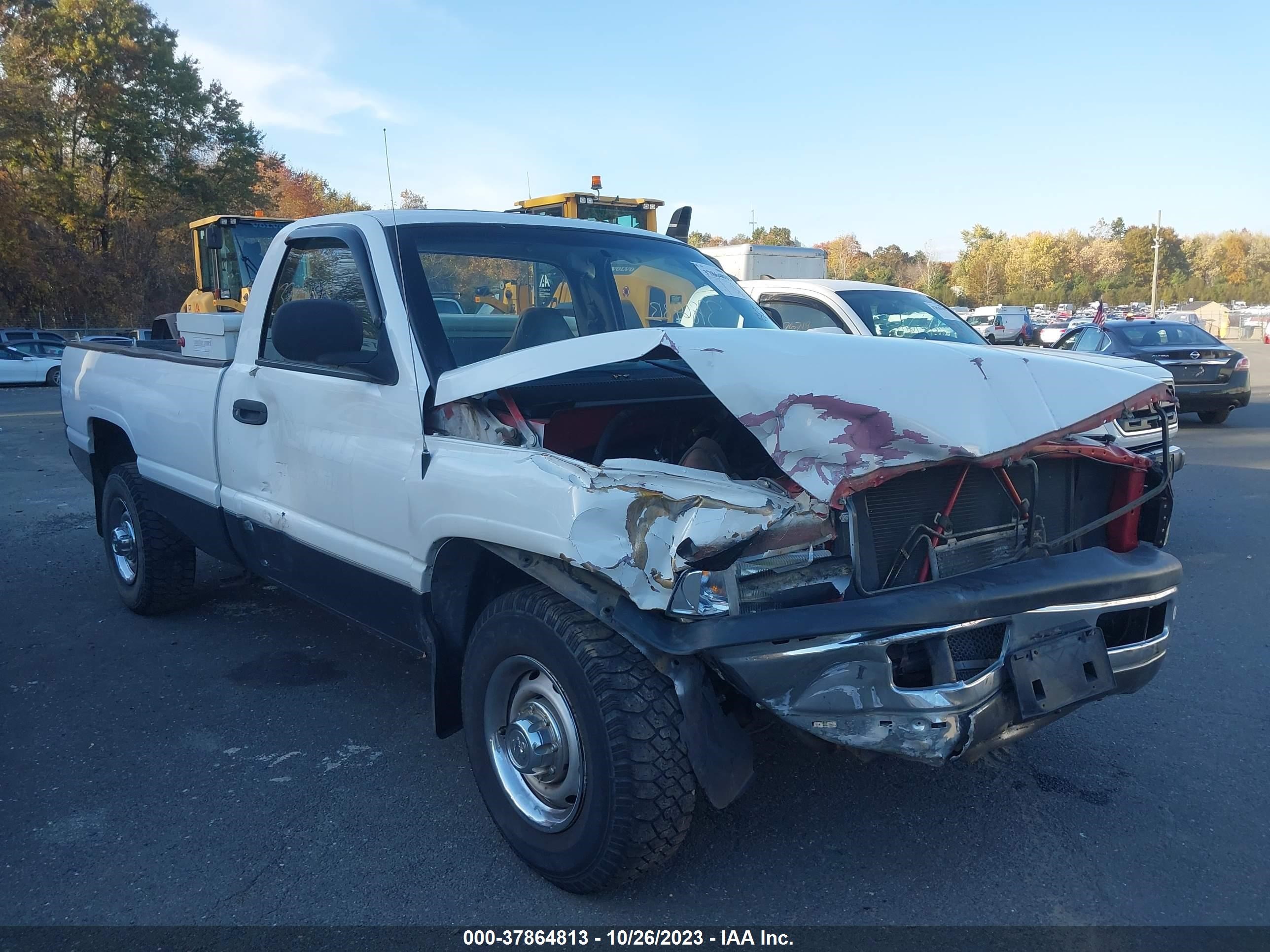 Photo 0 VIN: 3B7KC26Z32M267523 - DODGE RAM 