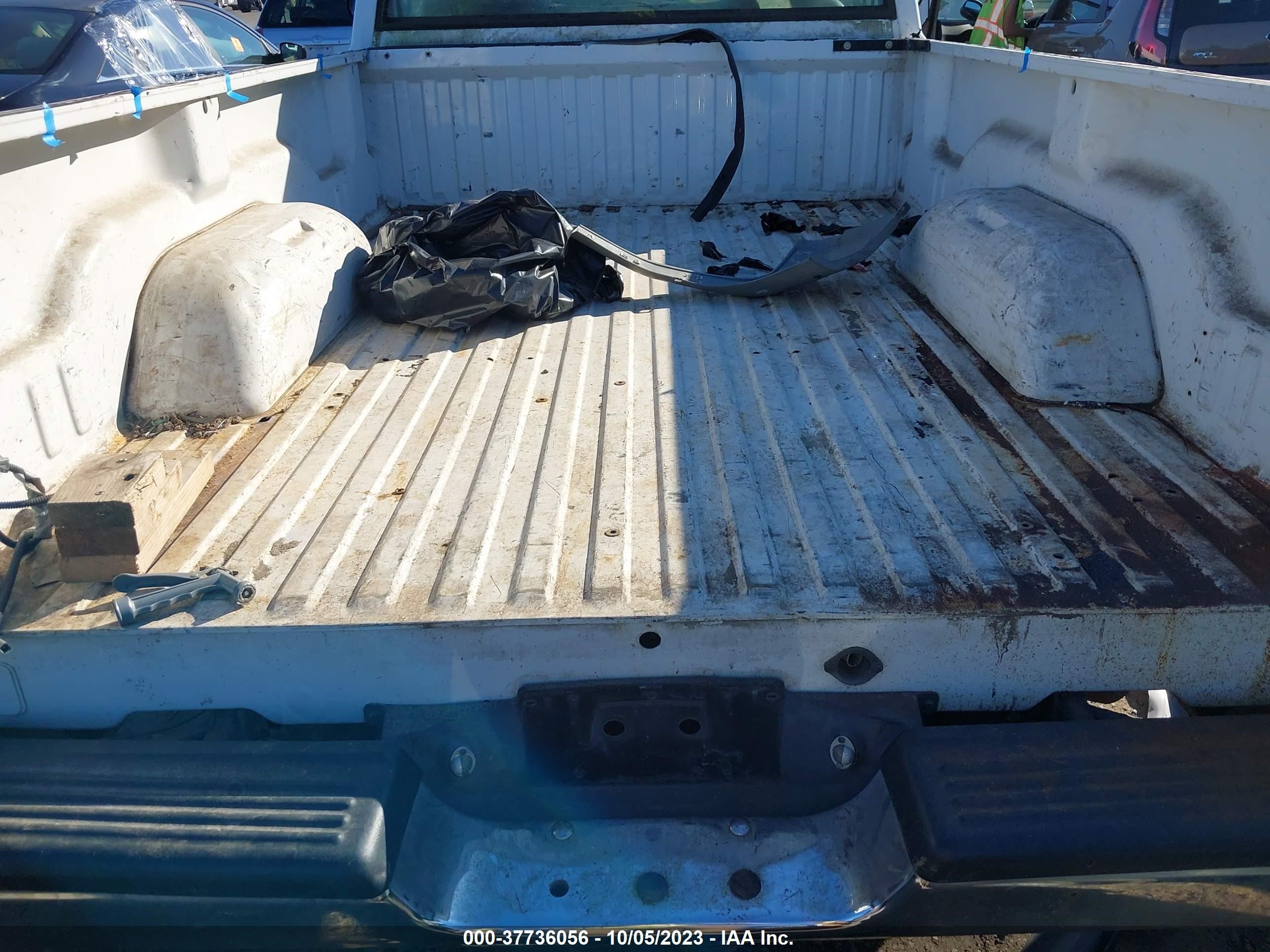 Photo 7 VIN: 3B7KC26Z3XM589571 - DODGE RAM 