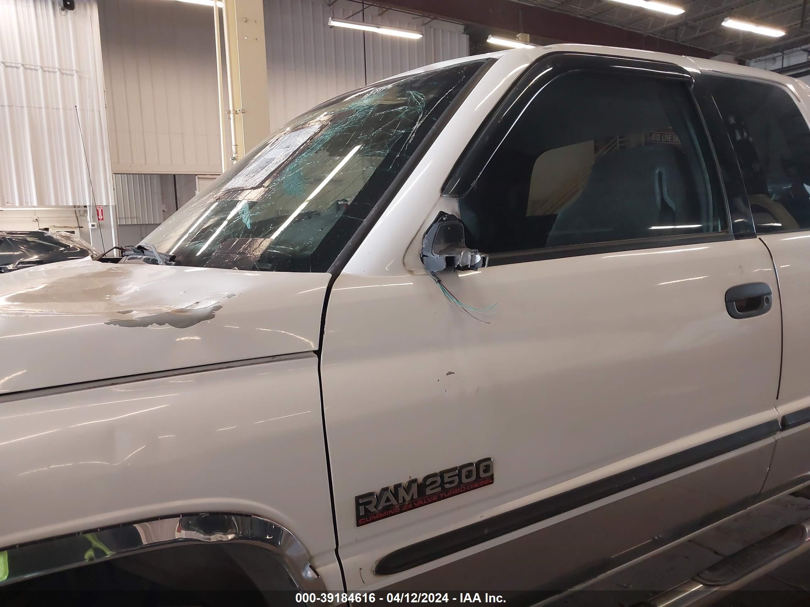 Photo 14 VIN: 3B7KF23621G166522 - DODGE RAM 