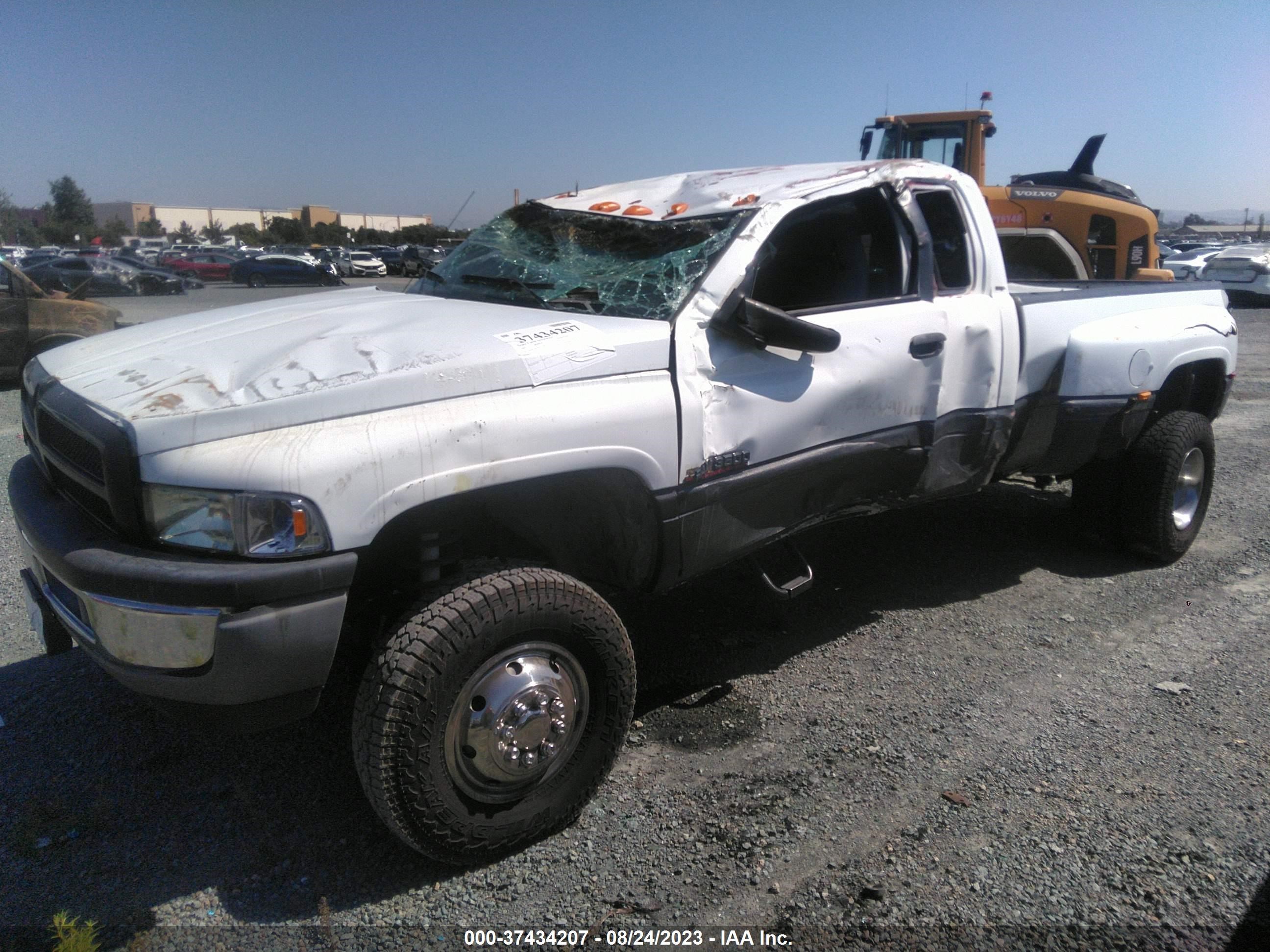 Photo 5 VIN: 3B7KF2363XG173987 - DODGE RAM 