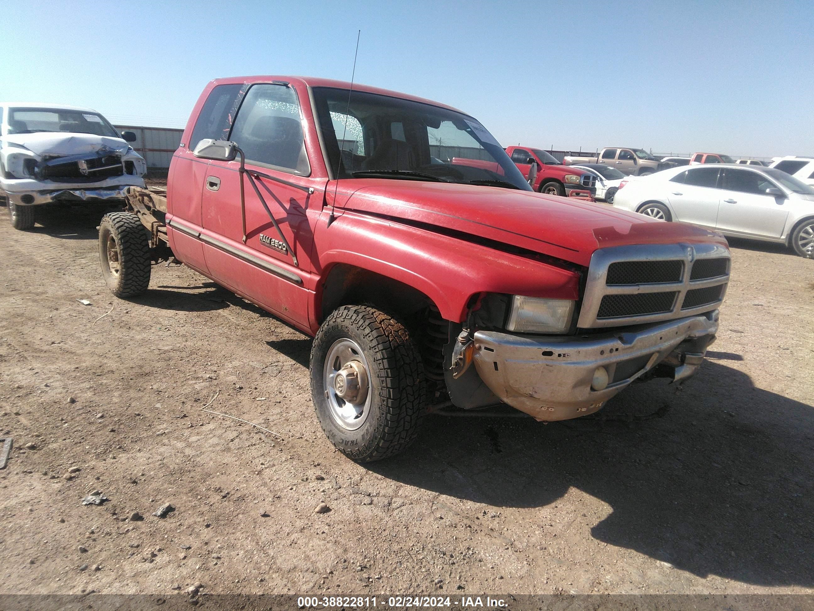 Photo 0 VIN: 3B7KF2363XG218460 - DODGE RAM 