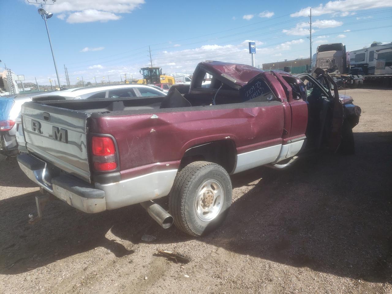 Photo 2 VIN: 3B7KF23681G172650 - DODGE RAM 