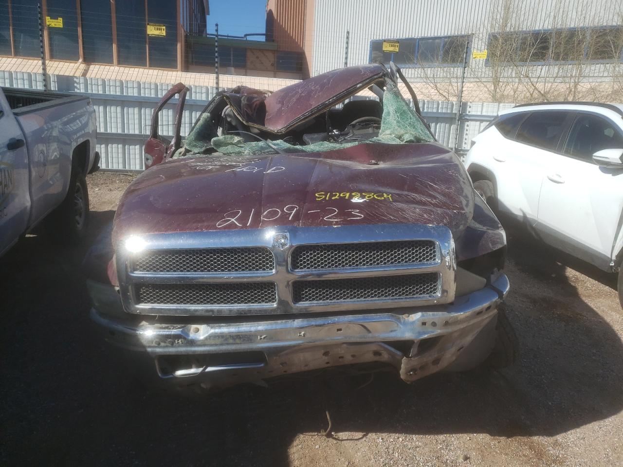 Photo 4 VIN: 3B7KF23681G172650 - DODGE RAM 