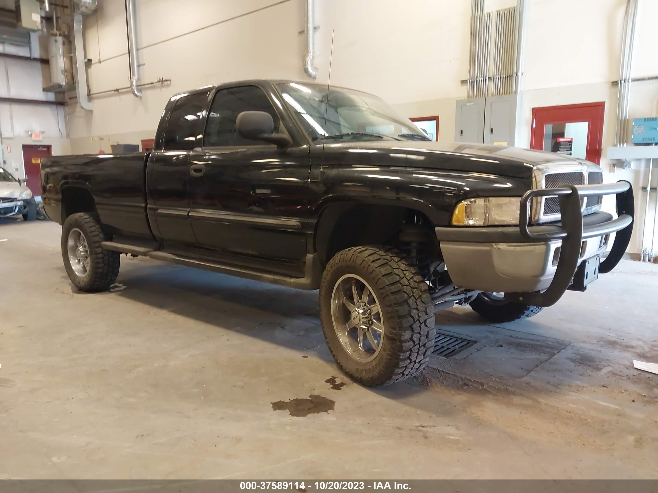 Photo 0 VIN: 3B7KF23731G732423 - DODGE RAM 