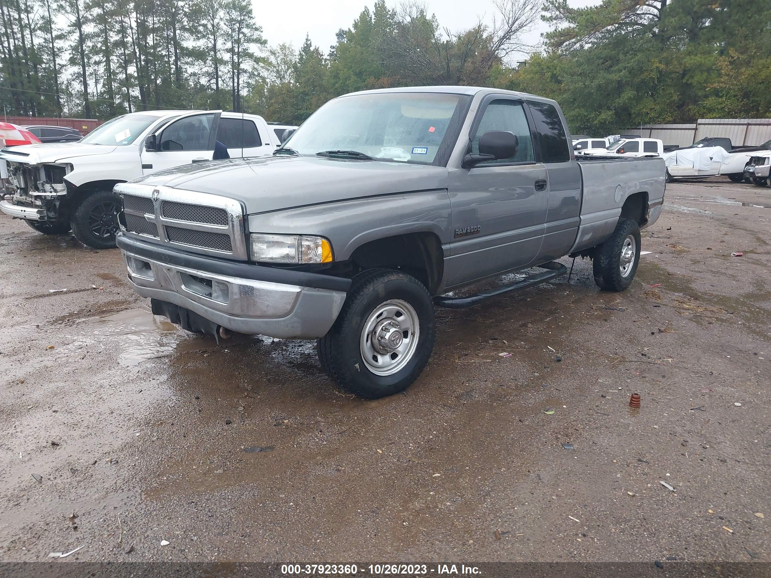 Photo 1 VIN: 3B7KF23C1SM163359 - DODGE RAM 