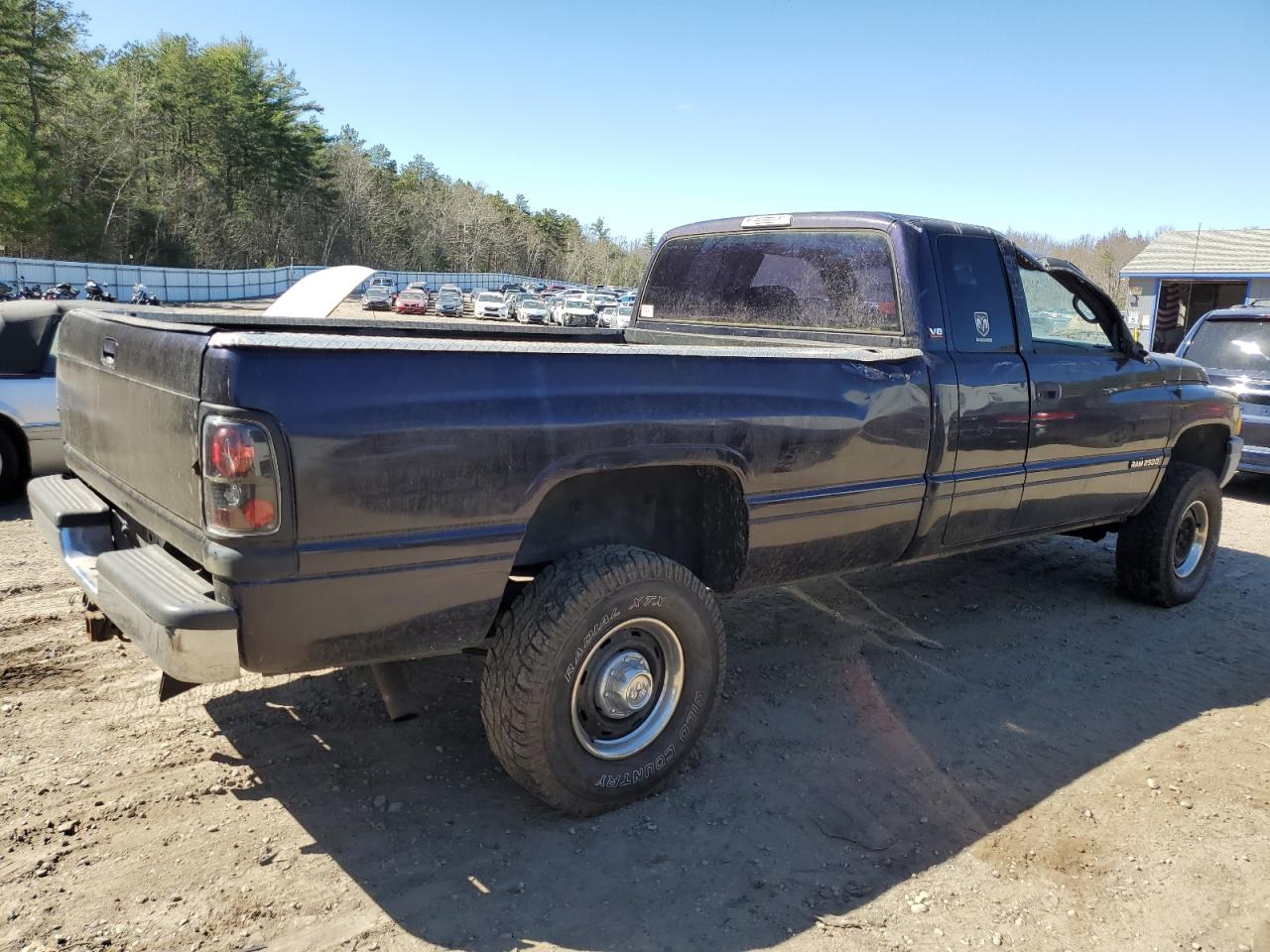 Photo 2 VIN: 3B7KF23Z0XG200346 - DODGE RAM 