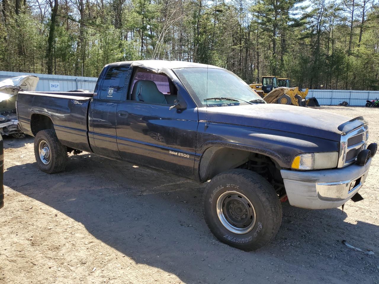 Photo 3 VIN: 3B7KF23Z0XG200346 - DODGE RAM 