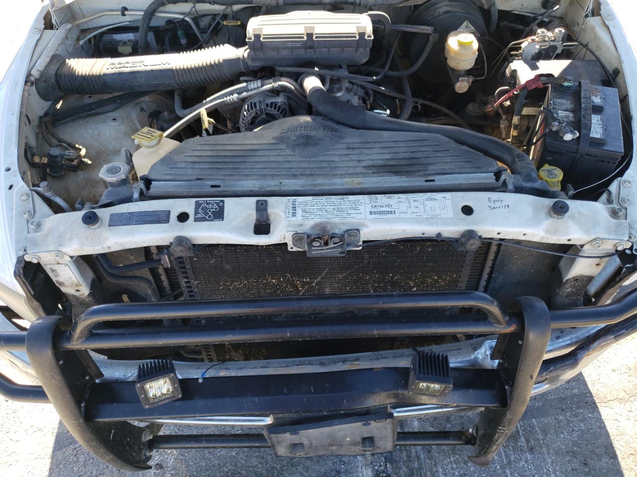 Photo 10 VIN: 3B7KF23Z1YG126016 - DODGE RAM 