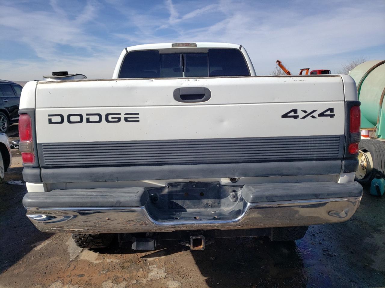 Photo 5 VIN: 3B7KF23Z5XG234766 - DODGE RAM 