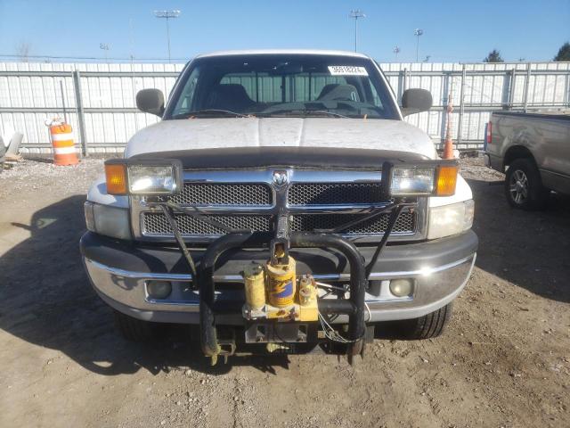 Photo 4 VIN: 3B7KF23Z5YG109963 - DODGE RAM 2500 