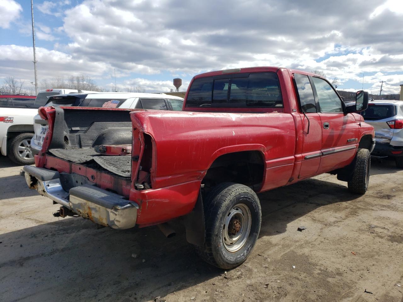 Photo 2 VIN: 3B7KF23Z62M305709 - DODGE RAM 