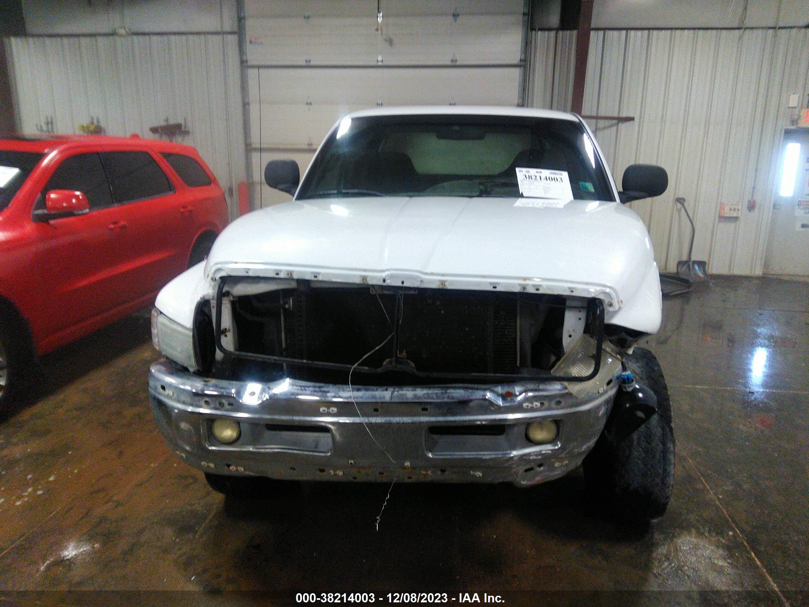 Photo 12 VIN: 3B7KF23Z81G171881 - DODGE RAM 