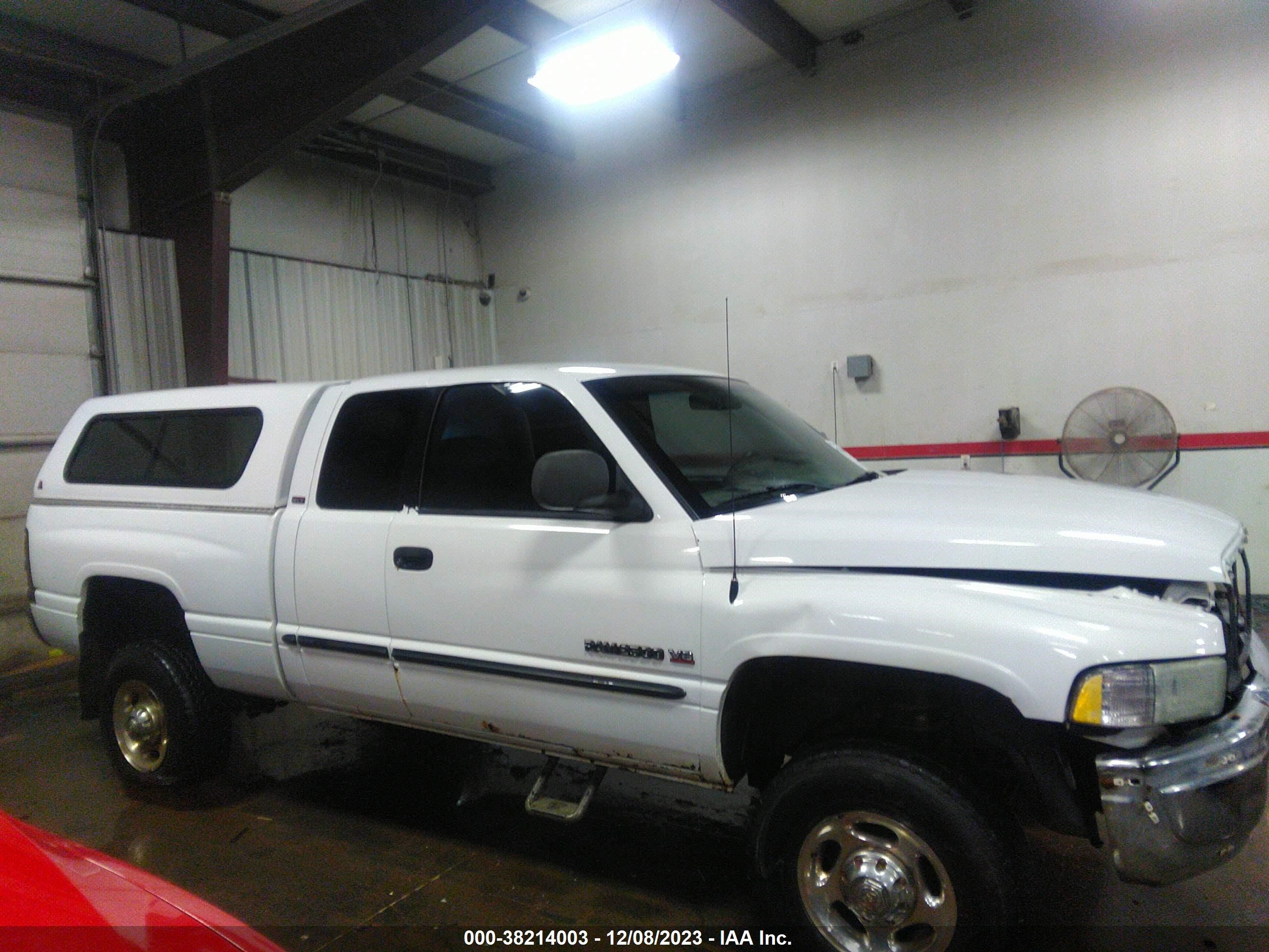 Photo 13 VIN: 3B7KF23Z81G171881 - DODGE RAM 