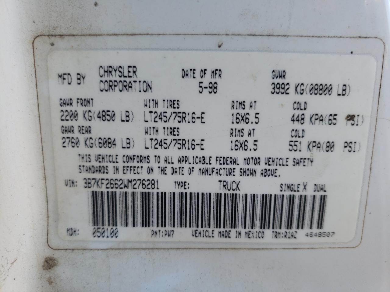 Photo 12 VIN: 3B7KF2662WM276281 - DODGE RAM 