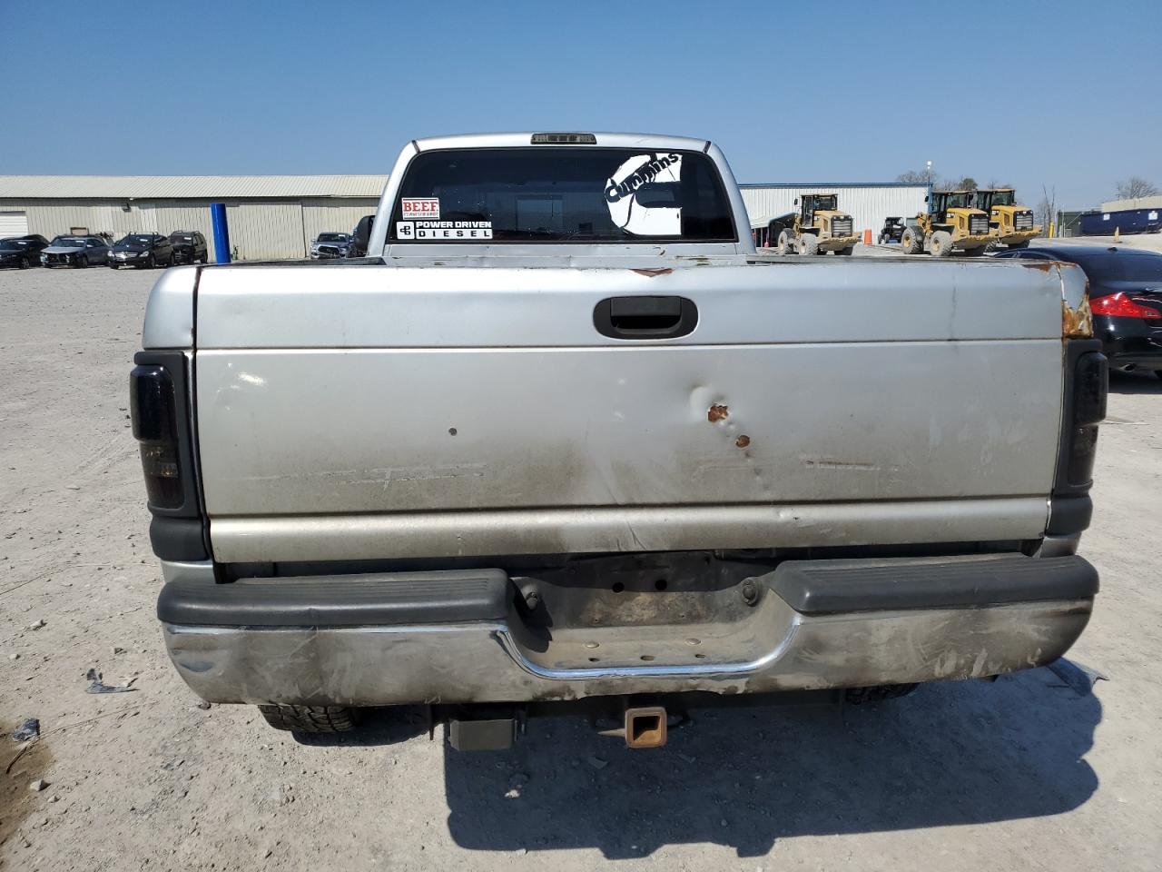 Photo 5 VIN: 3B7KF26631M534042 - DODGE RAM 