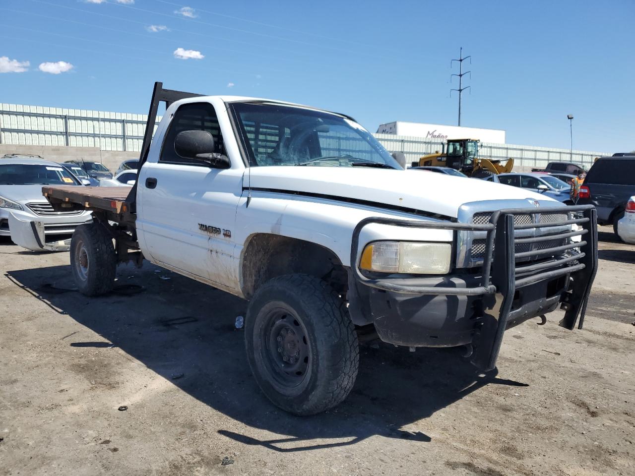 Photo 3 VIN: 3B7KF2666YM236899 - DODGE RAM 