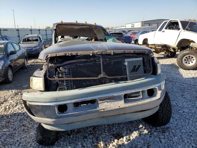 Photo 4 VIN: 3B7KF266XWM286475 - DODGE RAM 2500 