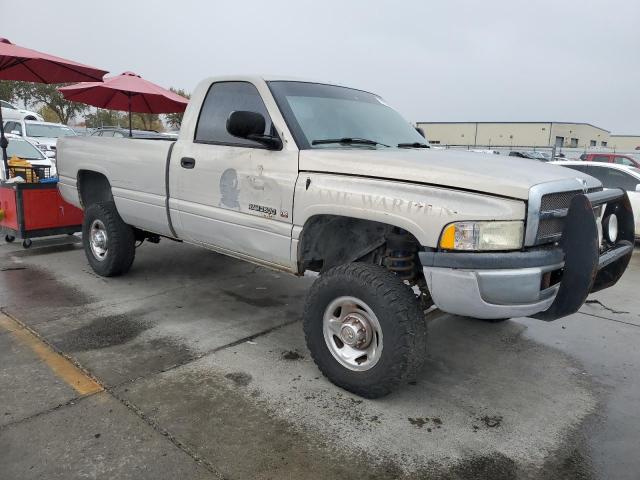 Photo 3 VIN: 3B7KF26ZXXM572323 - DODGE RAM 2500 