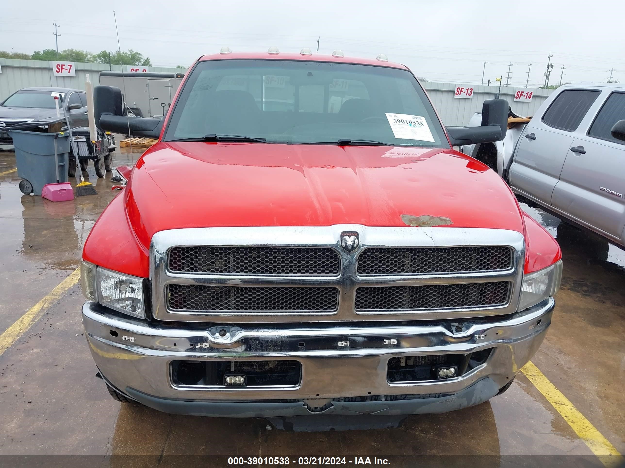 Photo 12 VIN: 3B7MC33652M286891 - DODGE RAM 