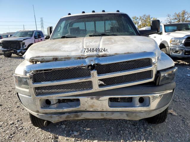 Photo 4 VIN: 3B7MF33C8SM159162 - DODGE RAM 3500 