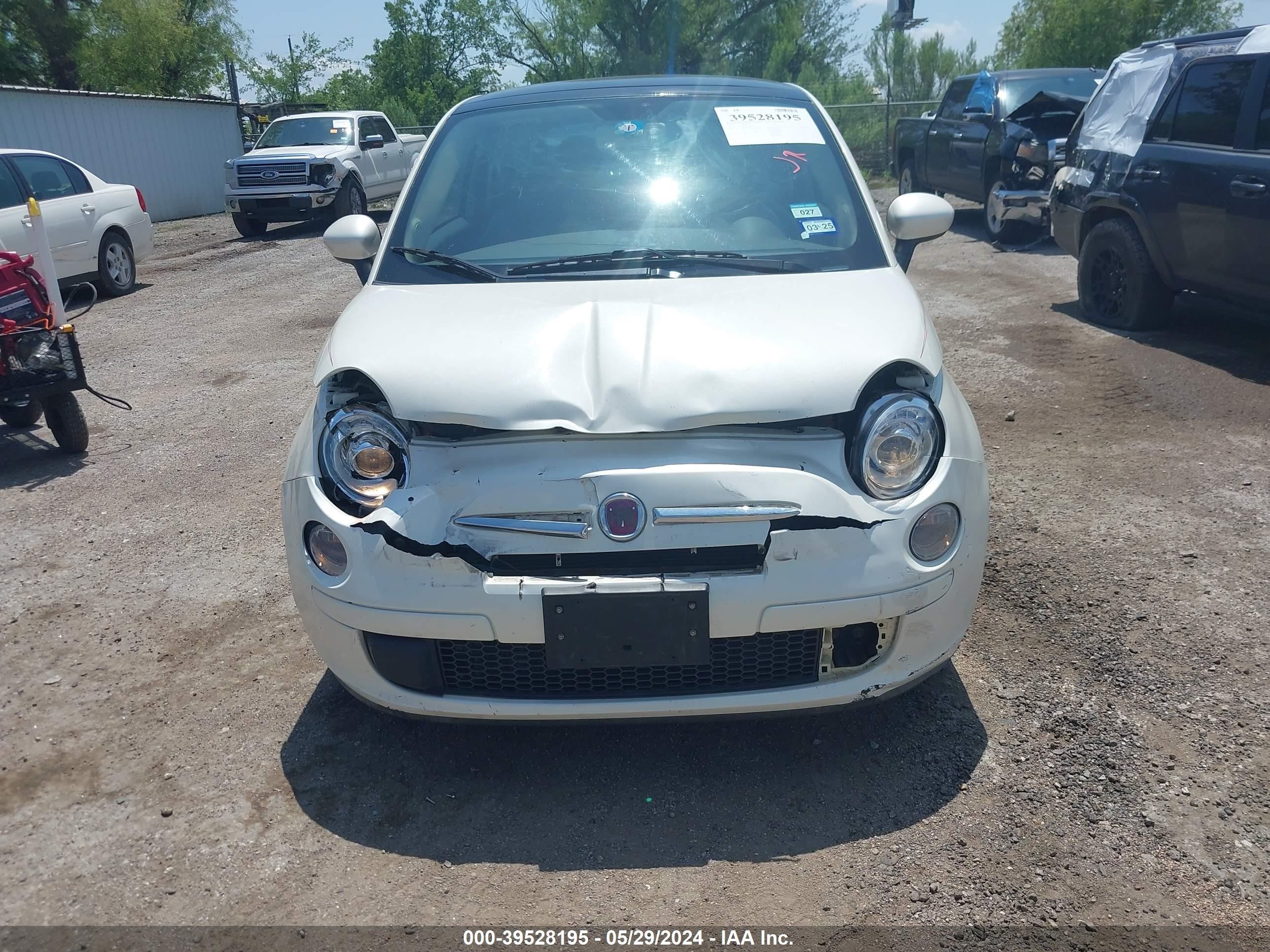 Photo 5 VIN: 3C3CFFAR0CT335363 - FIAT 500 