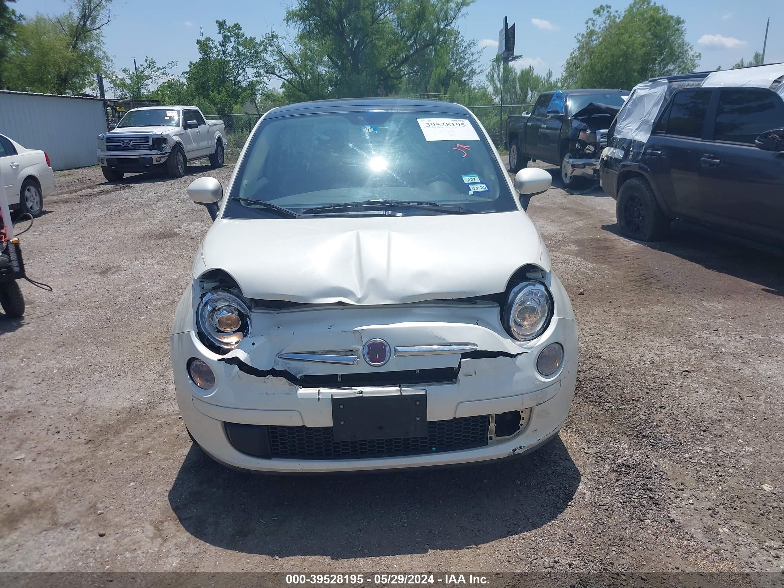 Photo 9 VIN: 3C3CFFAR0CT335363 - FIAT 500 