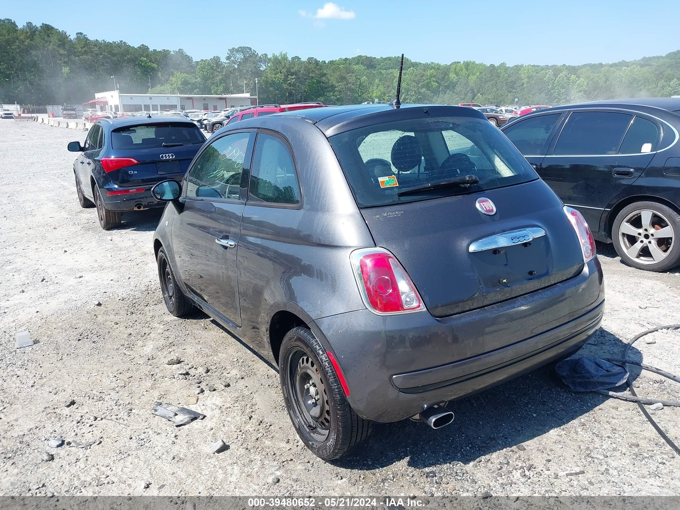 Photo 2 VIN: 3C3CFFAR2FT667955 - FIAT 500 