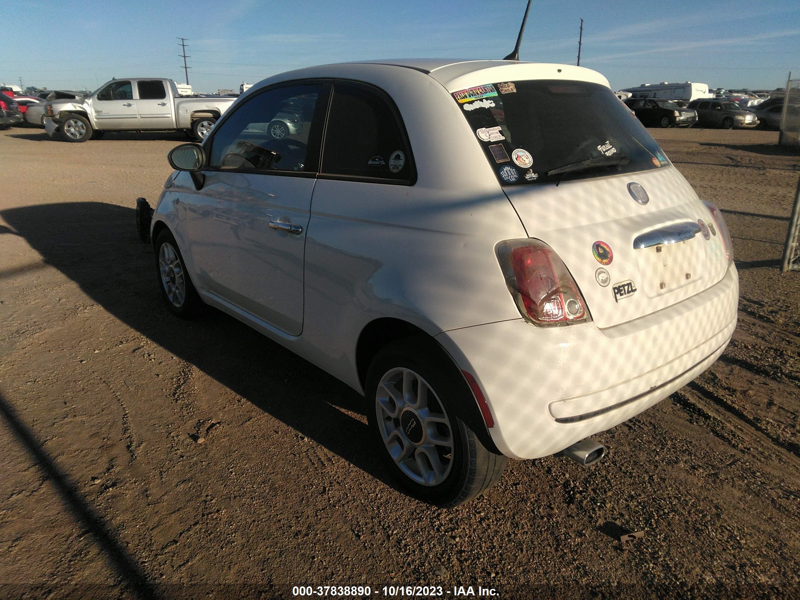 Photo 2 VIN: 3C3CFFAR3CT288801 - FIAT 500 