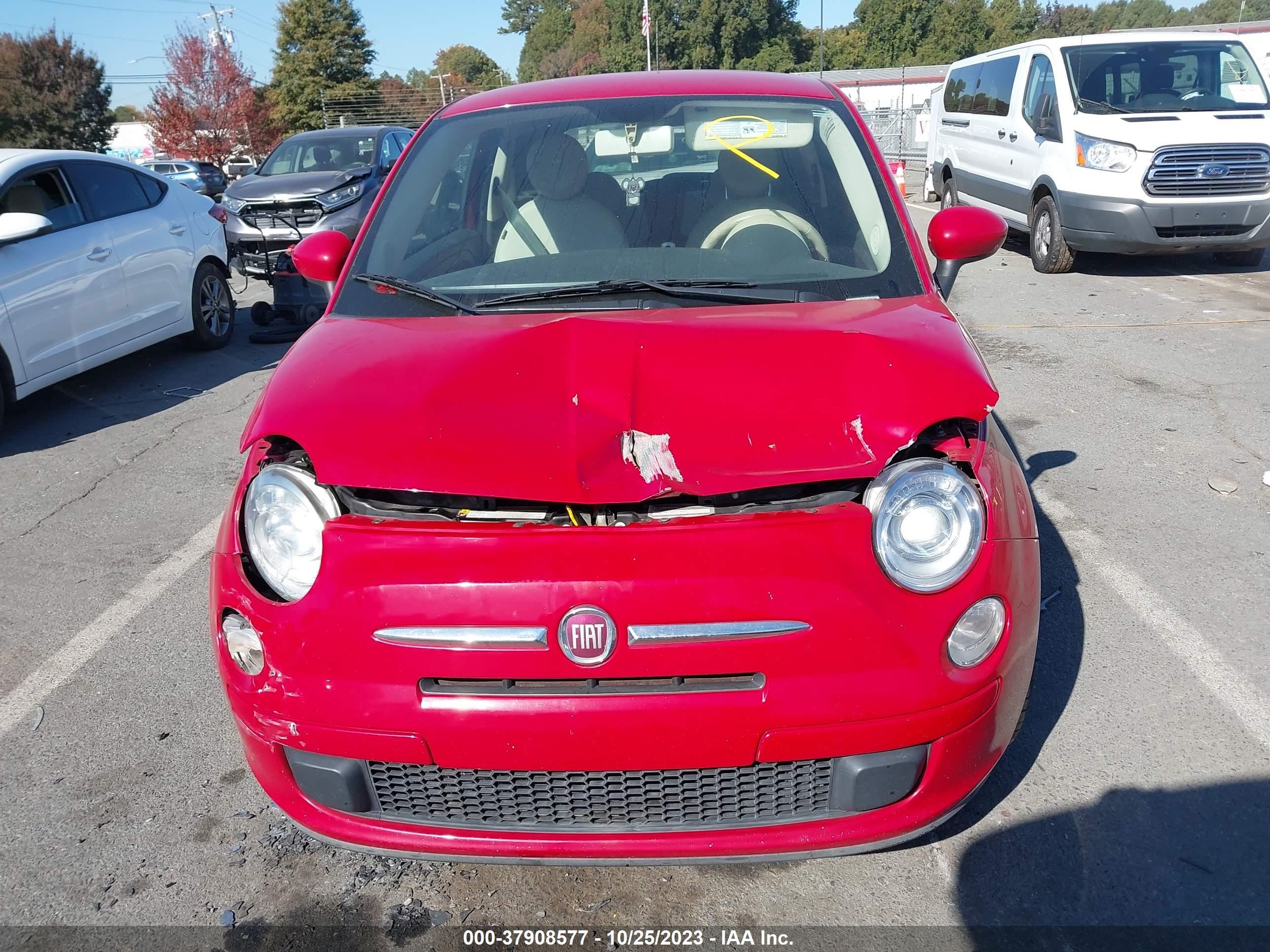 Photo 11 VIN: 3C3CFFAR5CT208706 - FIAT 500 