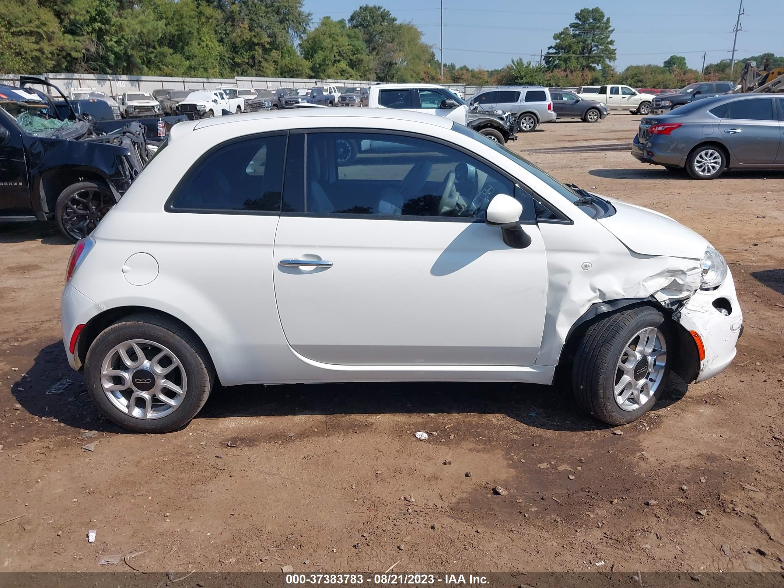 Photo 12 VIN: 3C3CFFAR5ET169957 - FIAT 500 