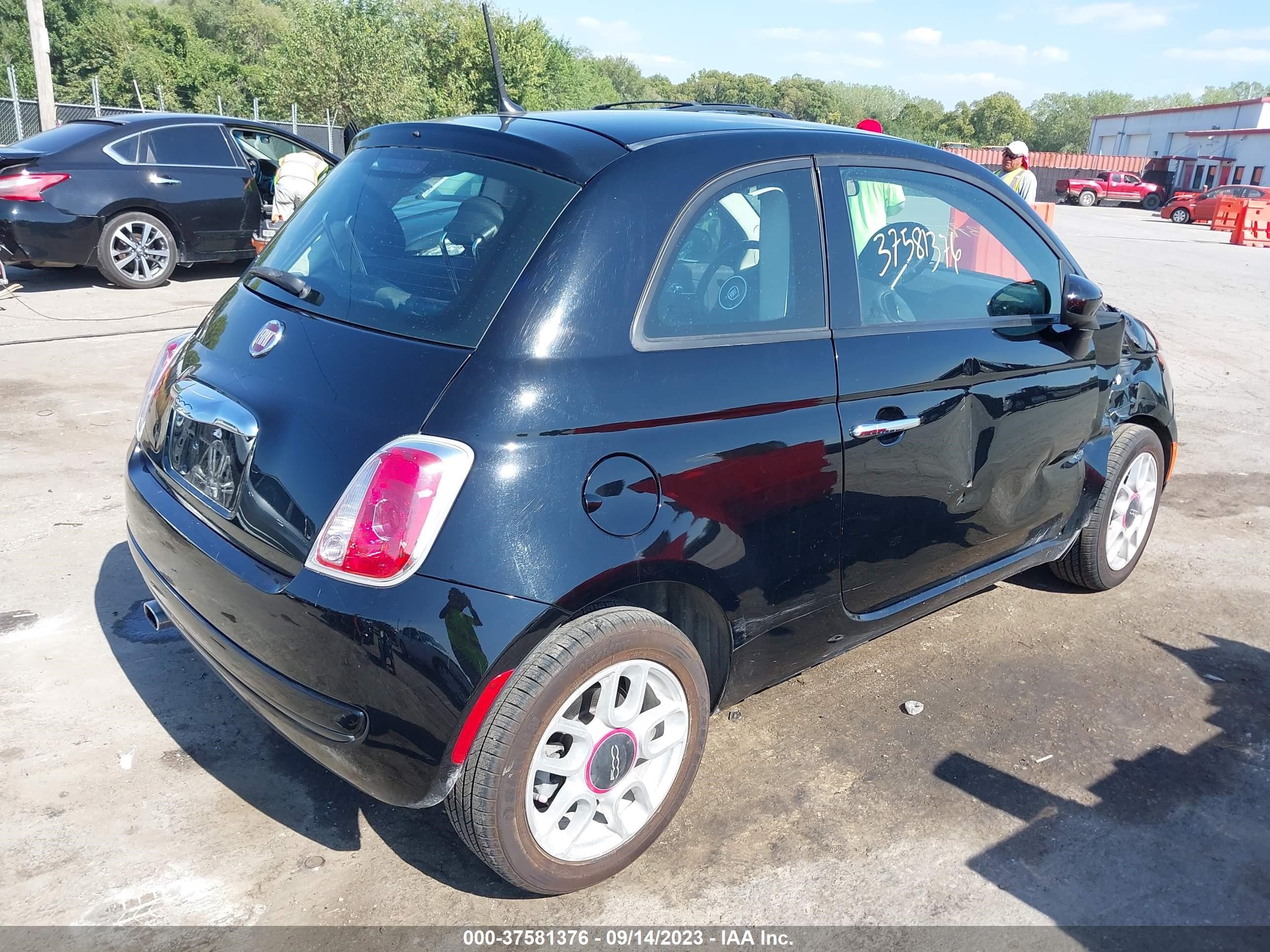 Photo 3 VIN: 3C3CFFAR8FT672920 - FIAT 500 