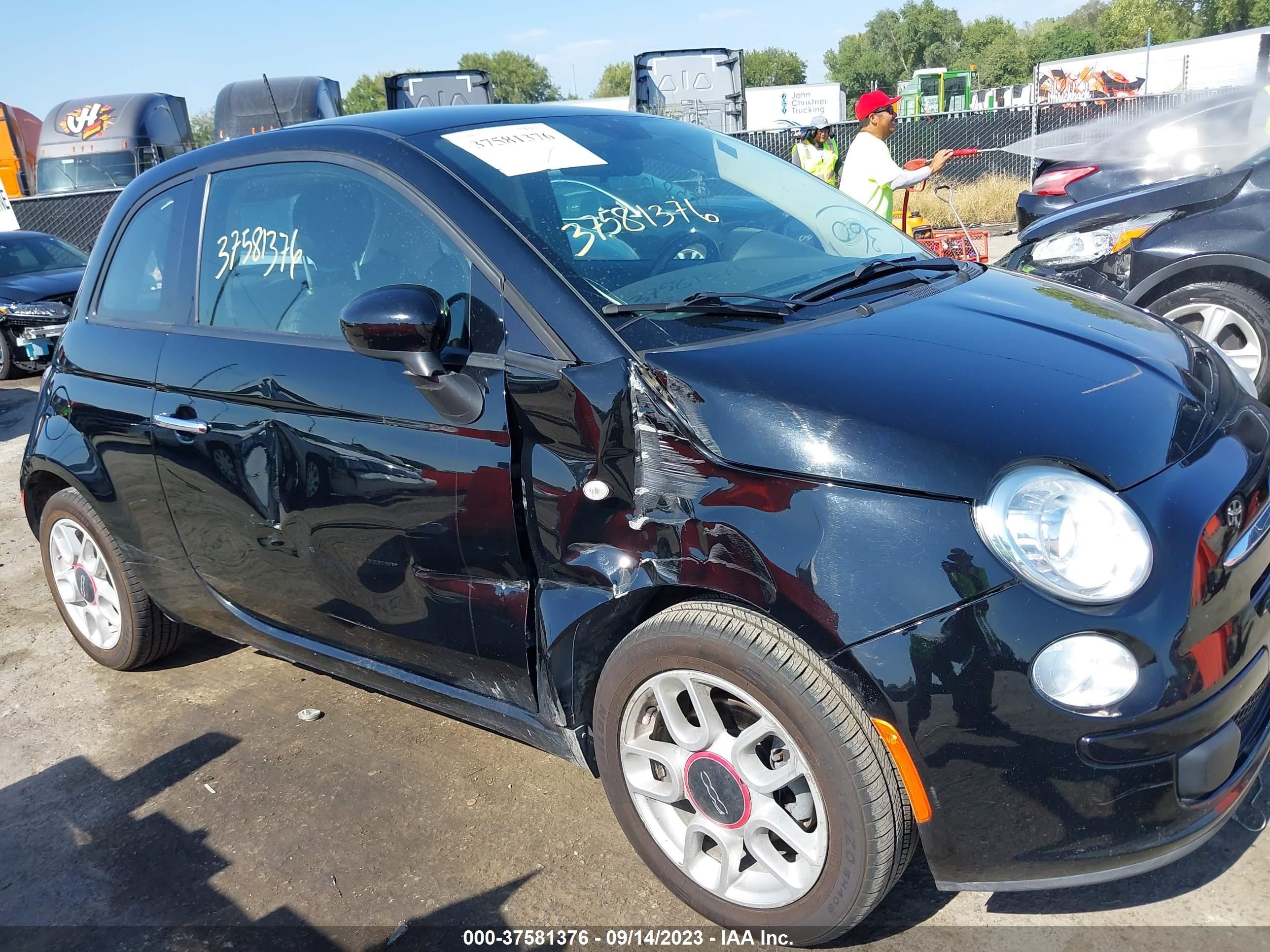 Photo 5 VIN: 3C3CFFAR8FT672920 - FIAT 500 