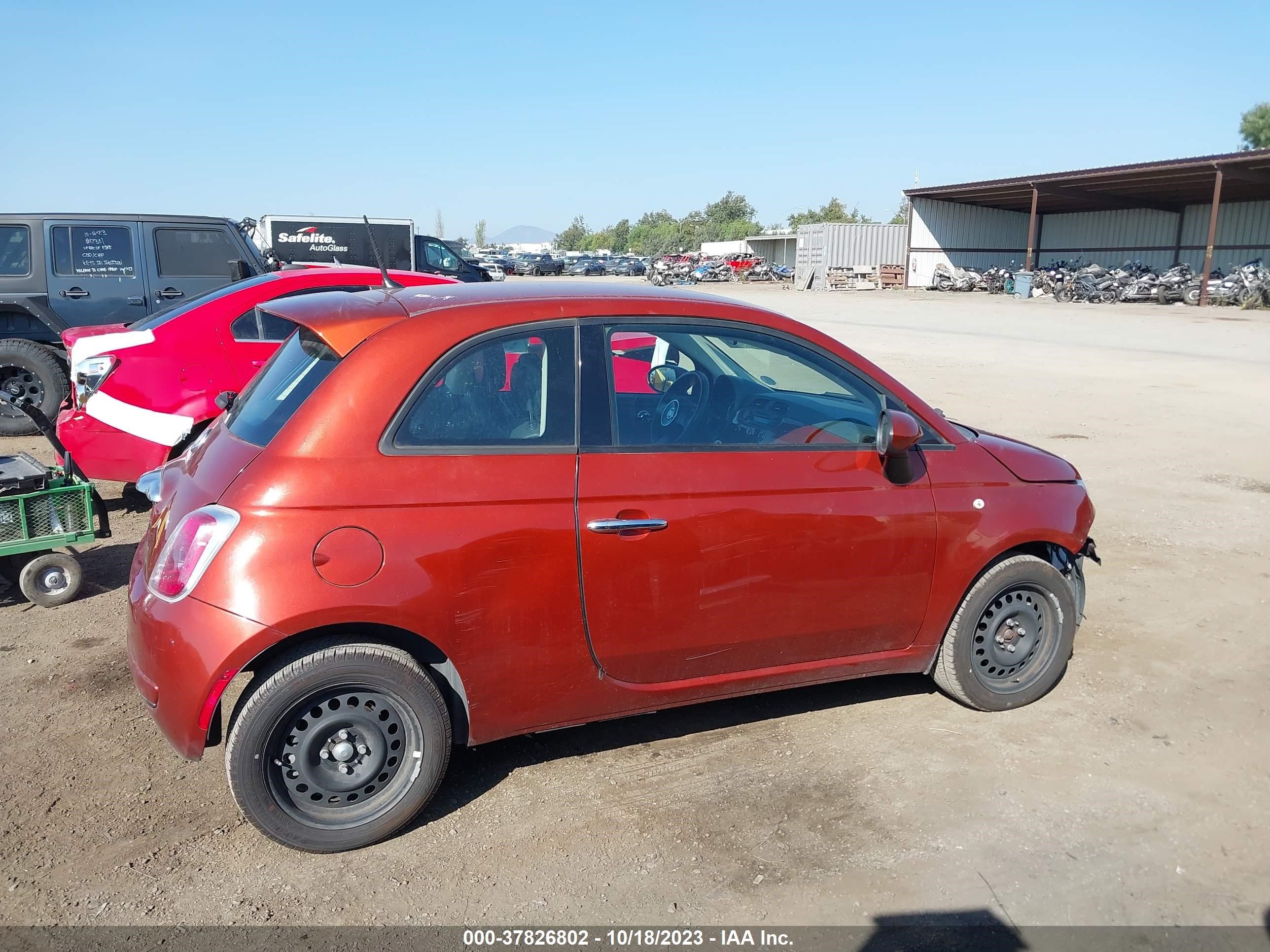 Photo 13 VIN: 3C3CFFAR9ET258138 - FIAT 500 