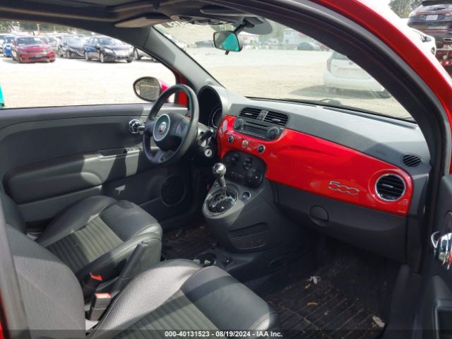 Photo 4 VIN: 3C3CFFBR1FT647615 - FIAT 500 