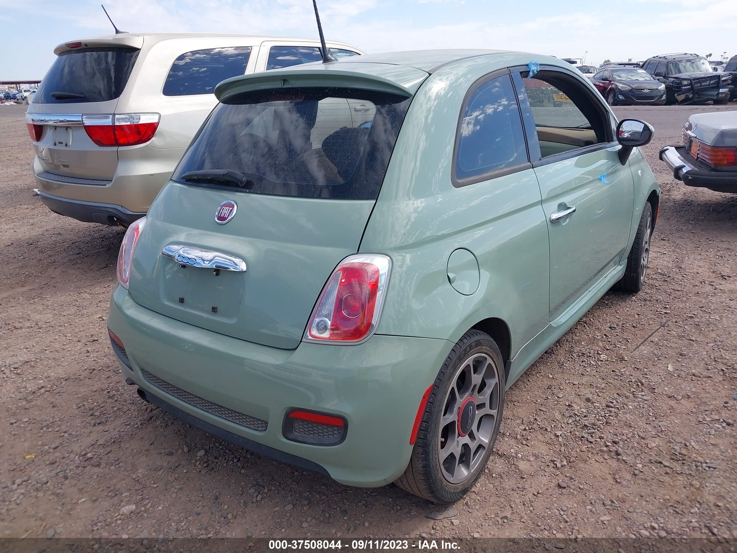 Photo 3 VIN: 3C3CFFBR5FT663302 - FIAT 500 