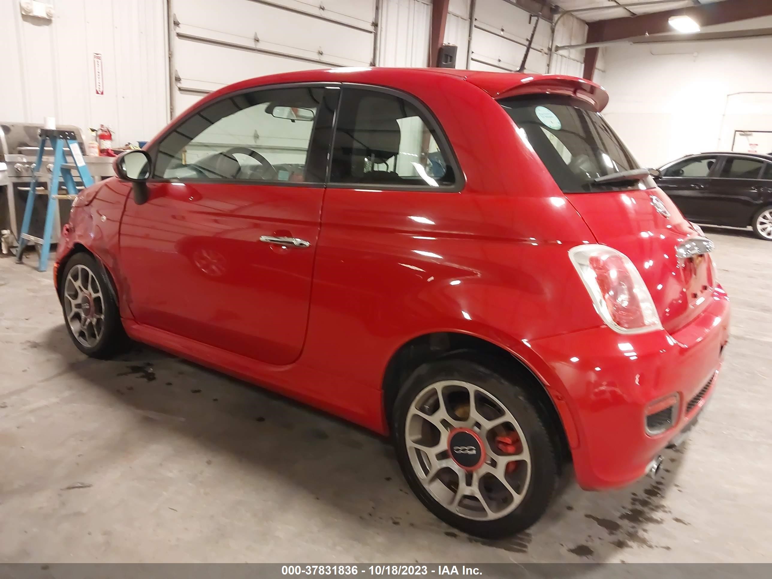 Photo 2 VIN: 3C3CFFBR7ET165245 - FIAT 500 